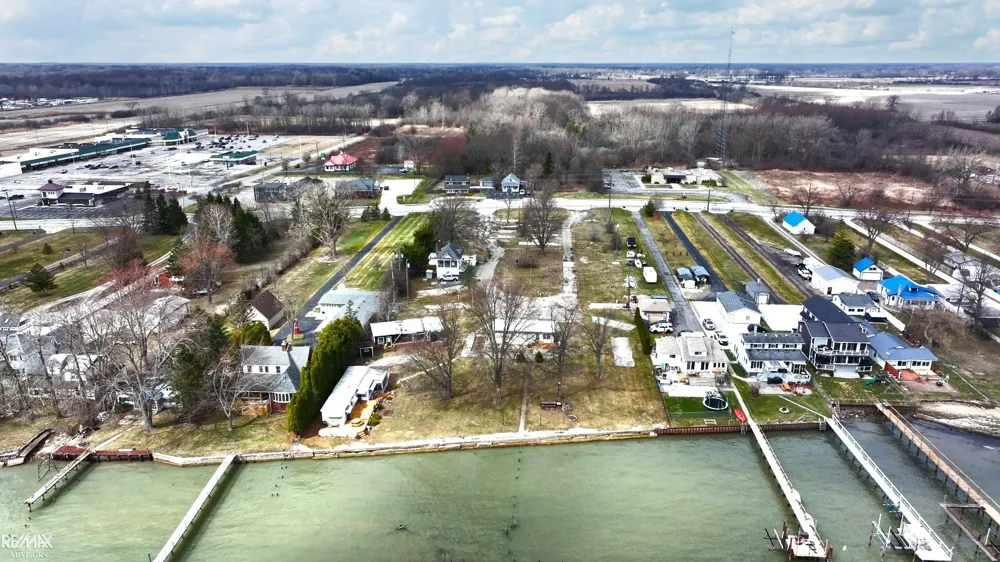 6609 S Parker Street Marine City City, MI 48039