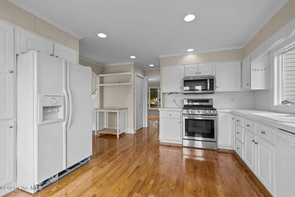 107 Magens Way Cedar Point, NC 28584