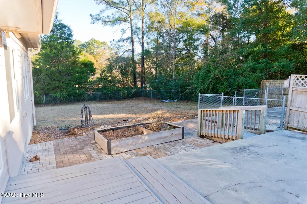 174 Fox Drive Cape Carteret, NC 28584