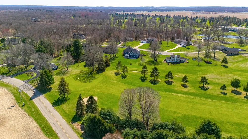52039 Kern Drive Three Rivers, MI 49093