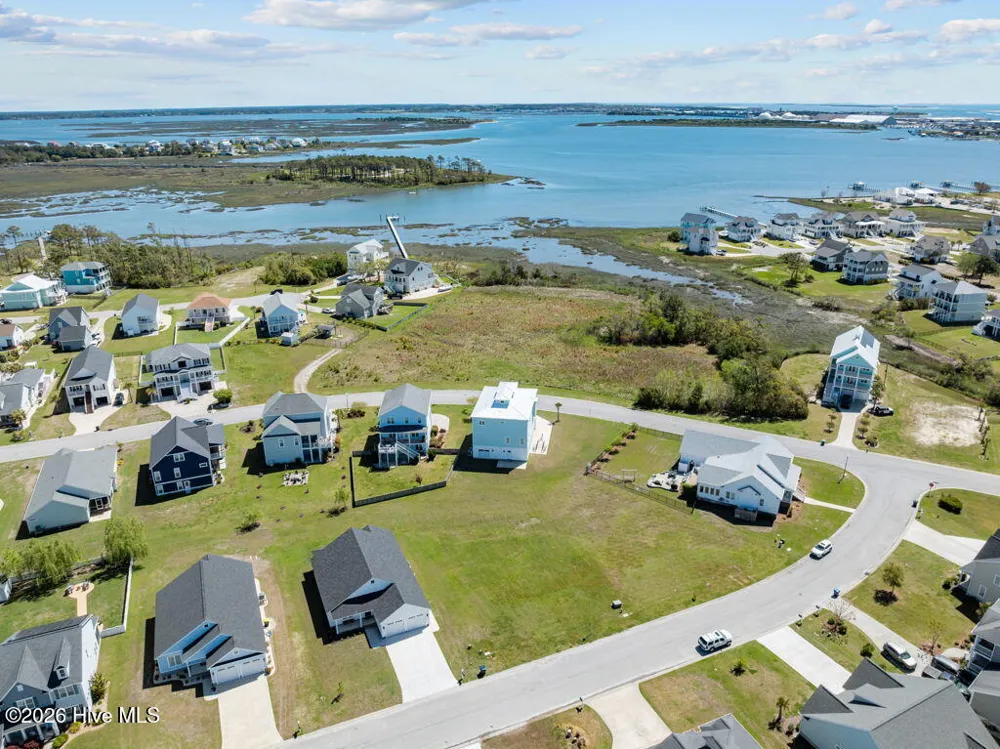 1302 Fathom Way Morehead City, NC 28557