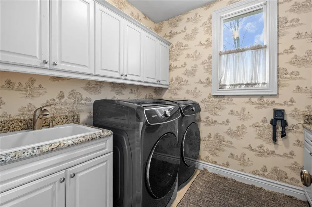 6245 Dublin Drive Stanwood, MI 49346