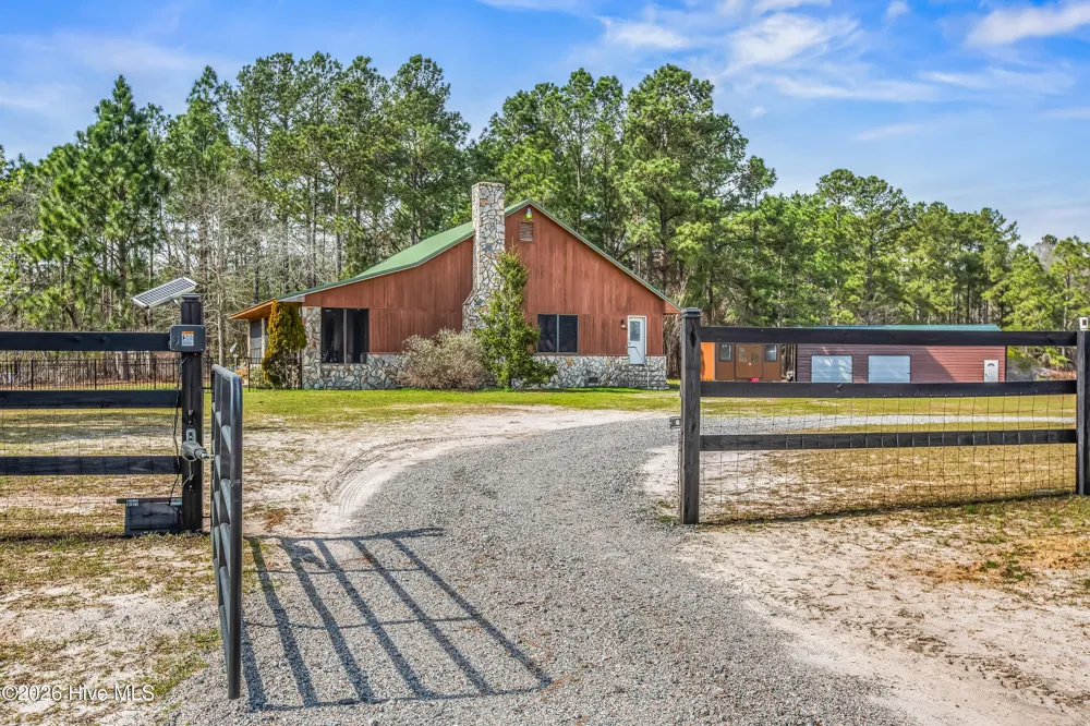 526 Springhill Church Road Hamlet, NC 28345