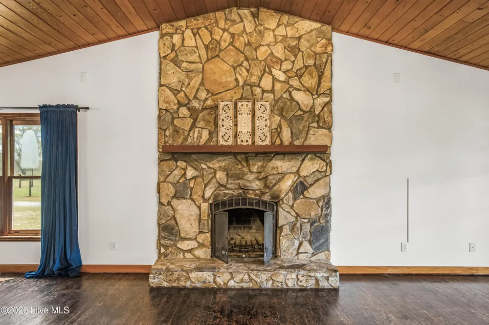 526 Springhill Church Road Hamlet, NC 28345