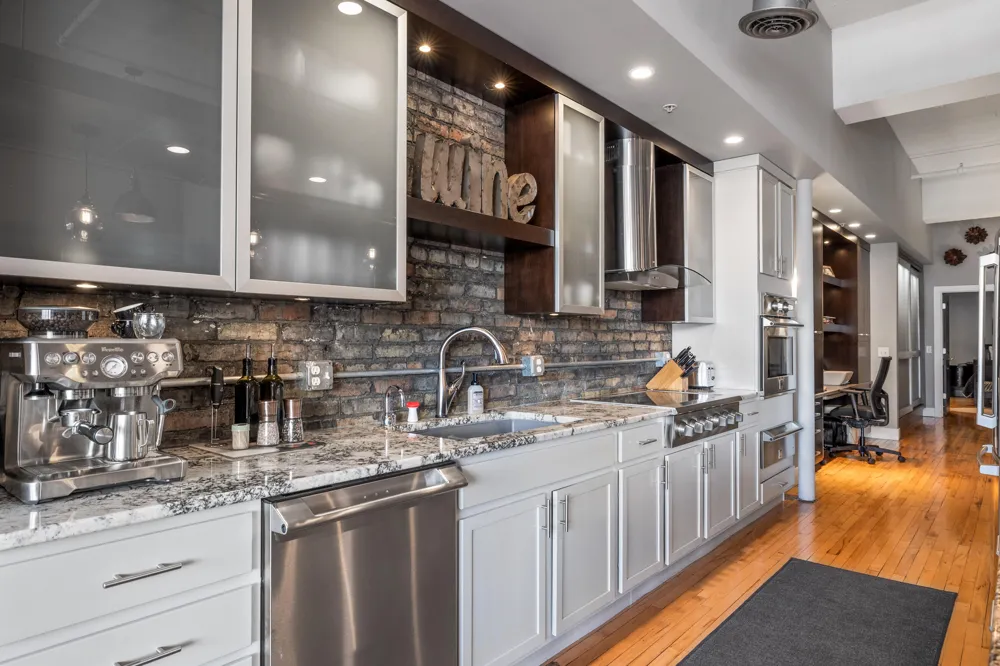 49 Monroe Center Street NW #5 Grand Rapids, MI 49503