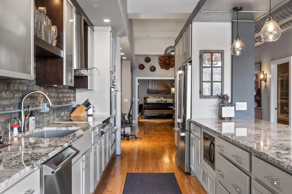 49 Monroe Center Street NW #5 Grand Rapids, MI 49503