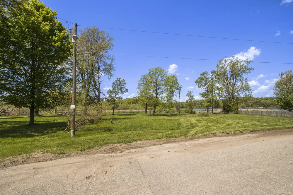 277 Lakeside Drive #Lot D Delton, MI 49046
