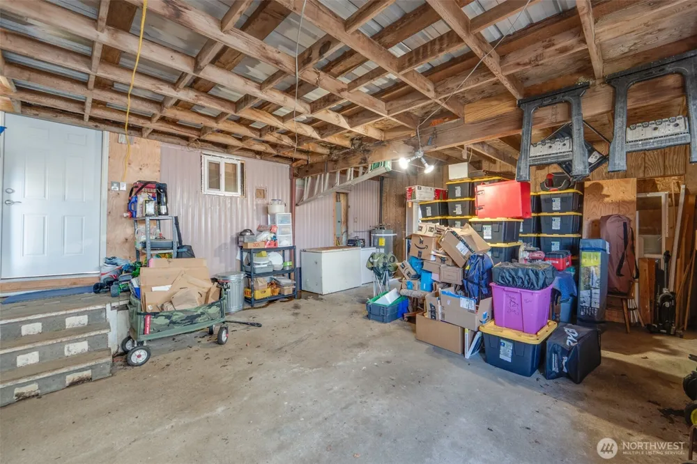 21 2nd Street Bay Center, WA 98527