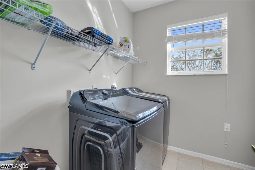 Laurel Greens Lane S #202 Naples, FL 34119