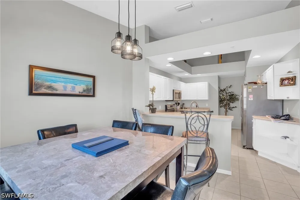 Laurel Greens Lane S #202 Naples, FL 34119