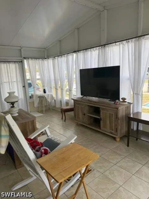 Pine Key Lane #210 Naples, FL 34114