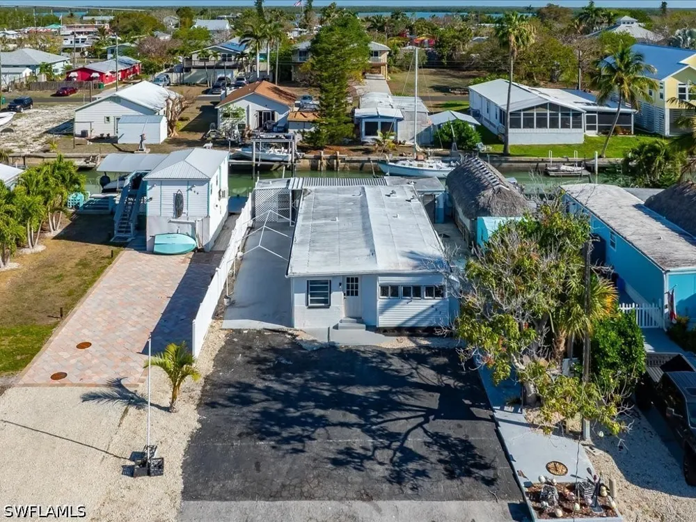 Palm Avenue E Goodland, FL 34140