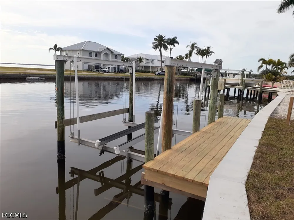 3rd Street Matlacha, FL 33993