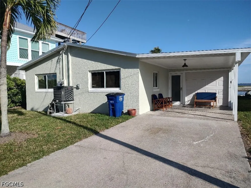 3rd Street Matlacha, FL 33993