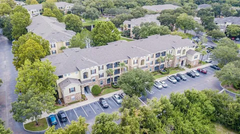 10205 COURTNEY PALMS BOULEVARD #304