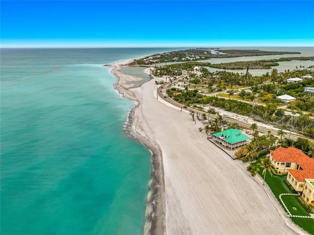 6351 SANIBEL CAPTIVA ROAD Sanibel, FL 33957