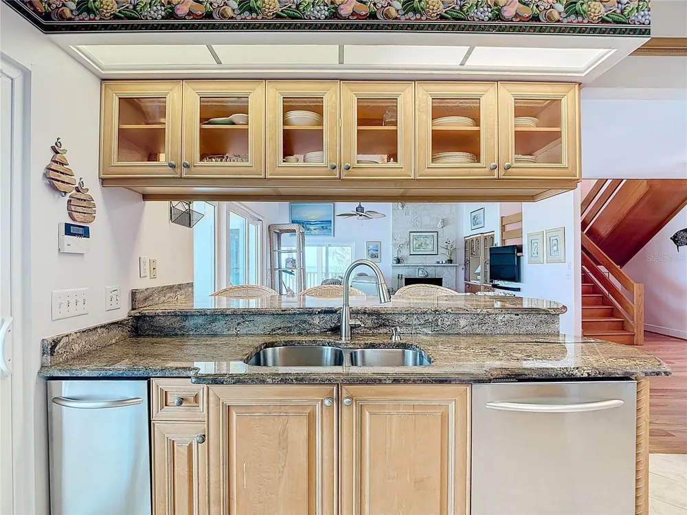 6351 SANIBEL CAPTIVA ROAD Sanibel, FL 33957