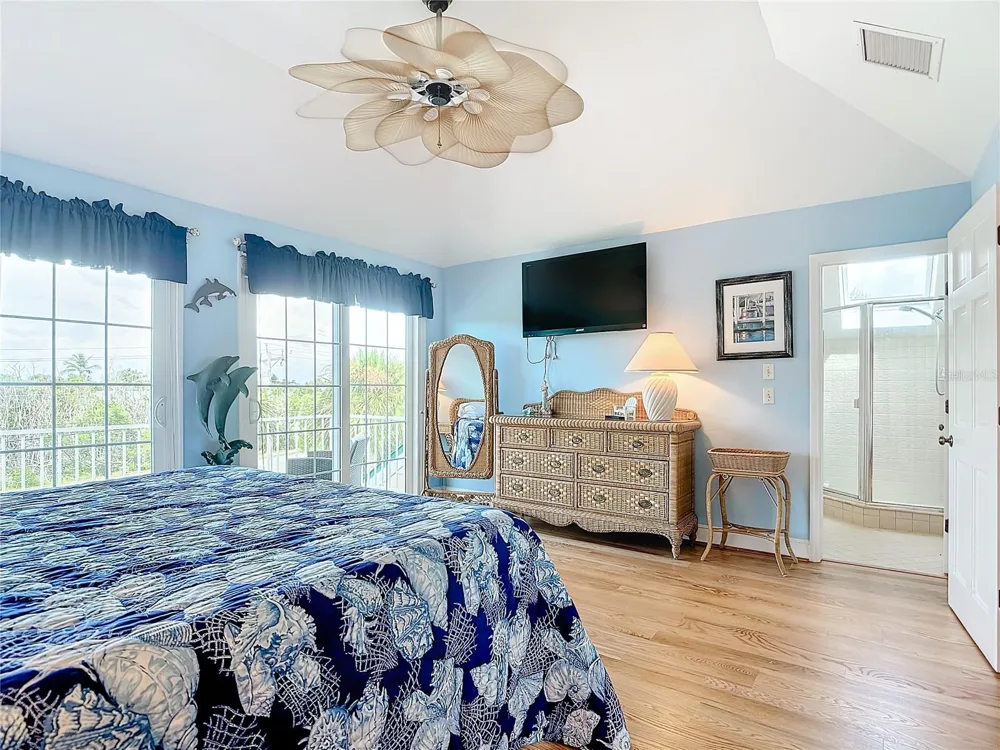 6351 SANIBEL CAPTIVA ROAD Sanibel, FL 33957