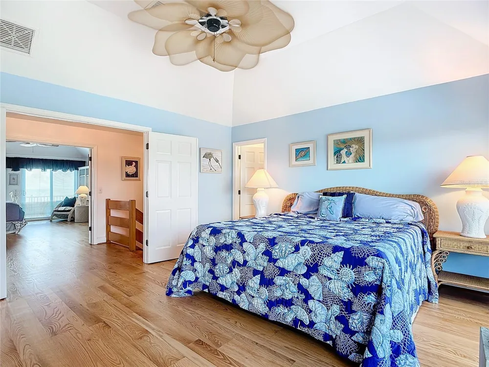 6351 SANIBEL CAPTIVA ROAD Sanibel, FL 33957