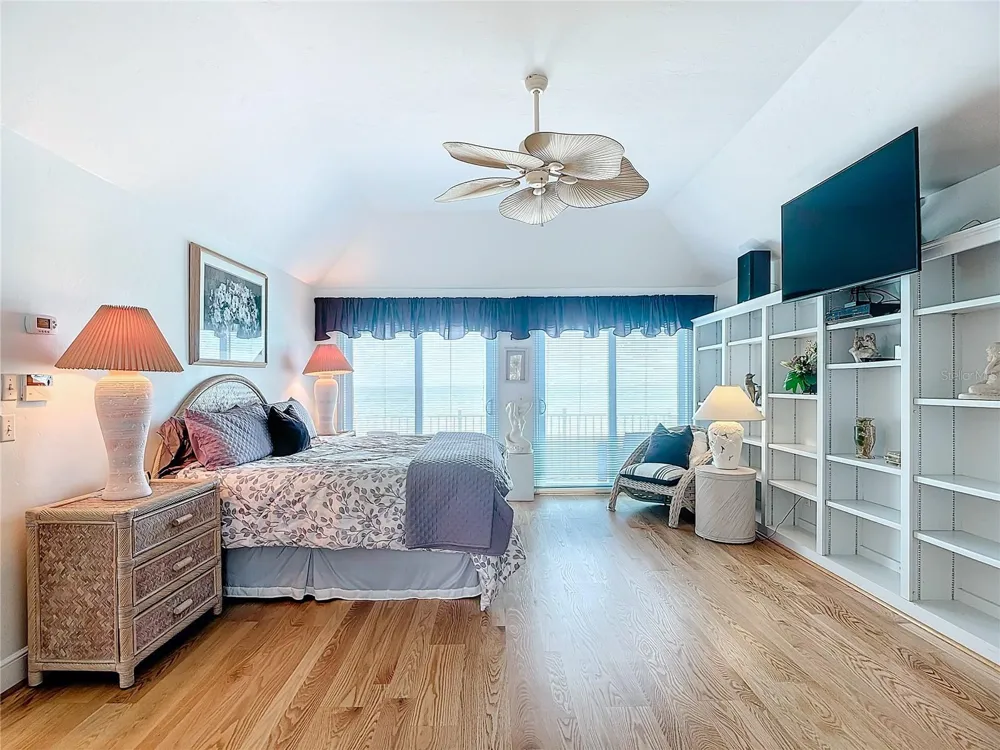 6351 SANIBEL CAPTIVA ROAD Sanibel, FL 33957
