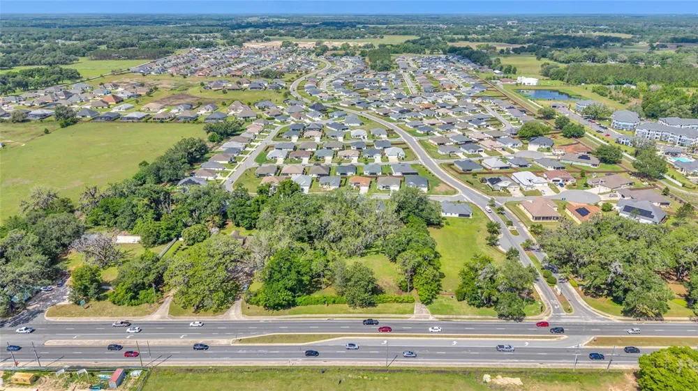 11338 US HIGHWAY 301 Oxford, FL 34484