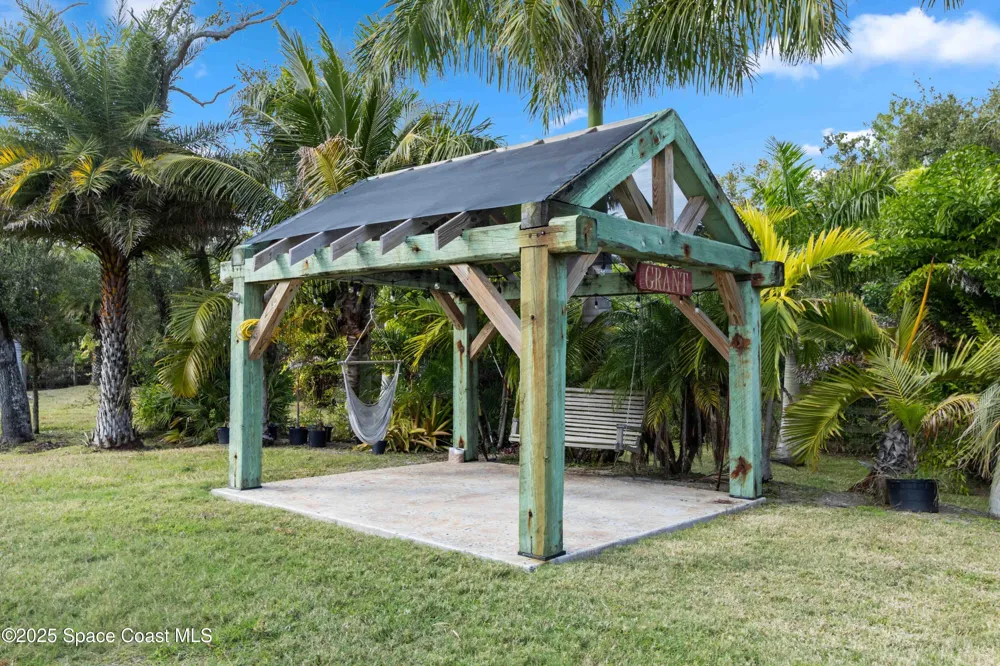 4620 Highway 1 Grant, FL 32949