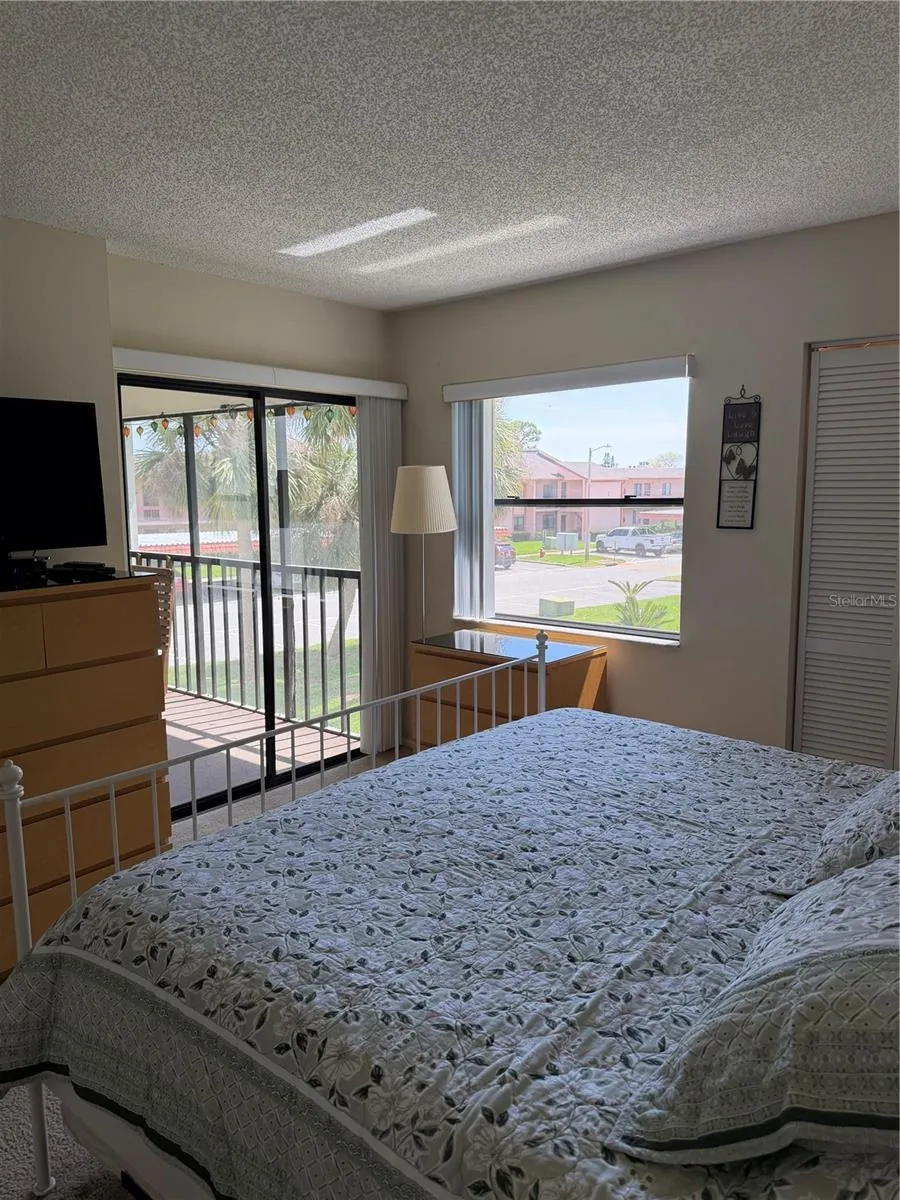 204 WINDWARD PLACE #36 Oldsmar, FL 34677