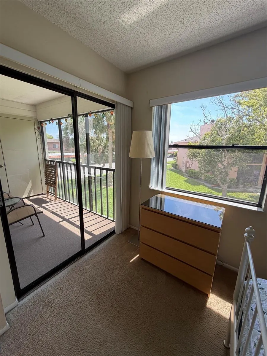 204 WINDWARD PLACE #36 Oldsmar, FL 34677