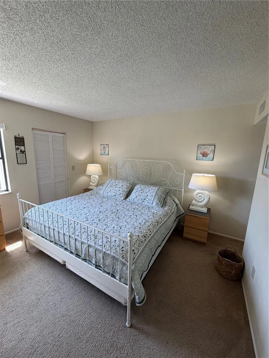 204 WINDWARD PLACE #36 Oldsmar, FL 34677