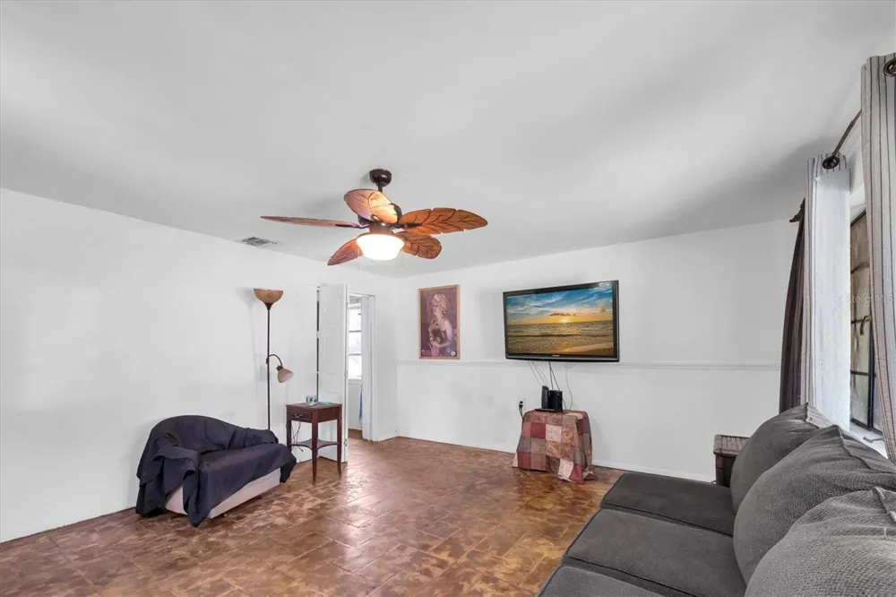 1846 51ST STREET S Gulfport, FL 33707