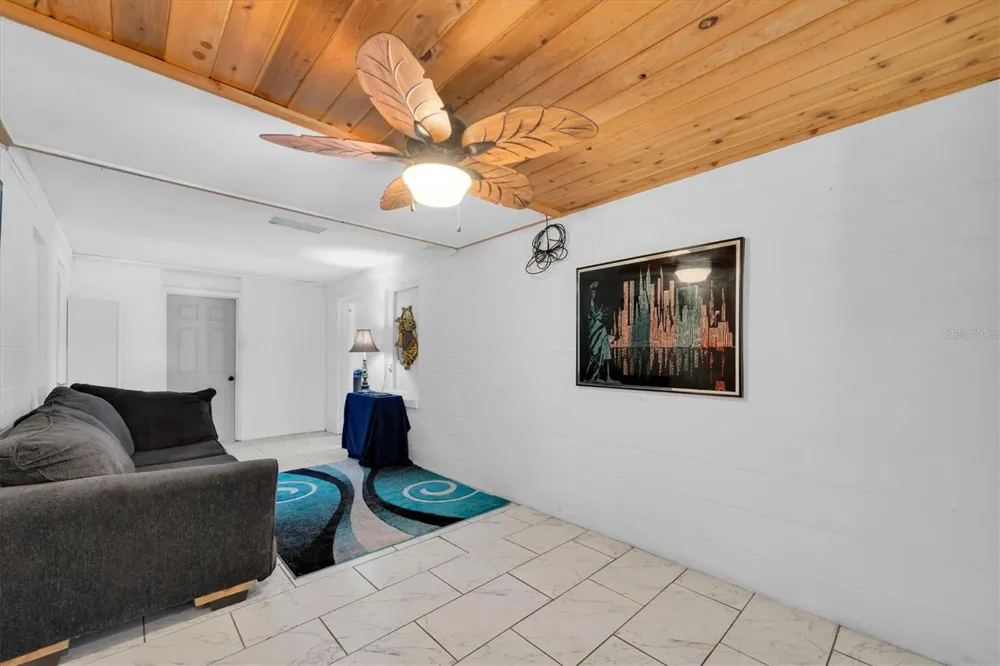 1846 51ST STREET S Gulfport, FL 33707