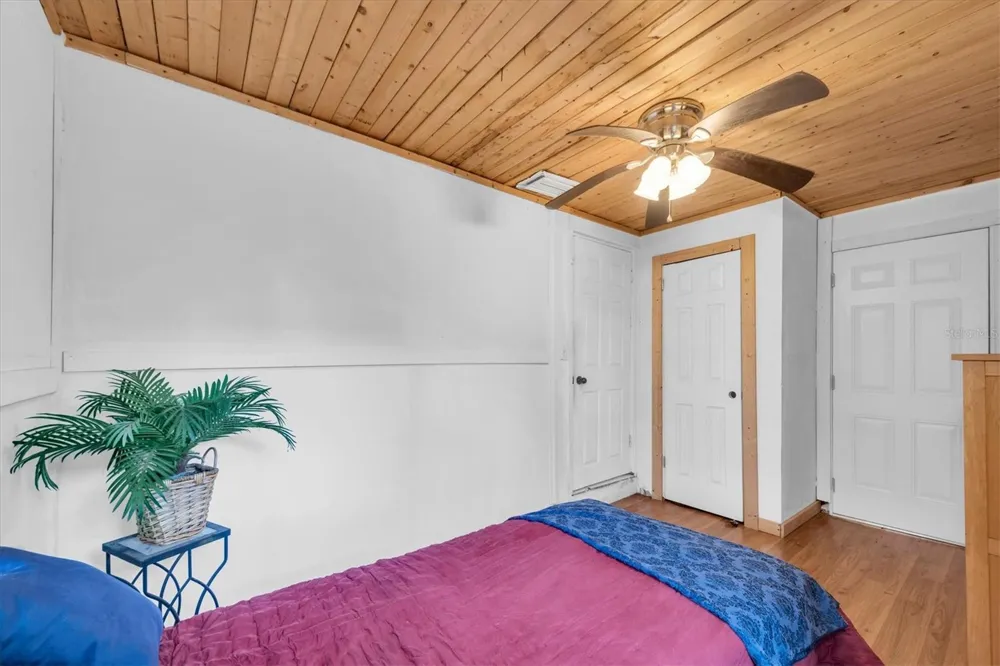 1846 51ST STREET S Gulfport, FL 33707
