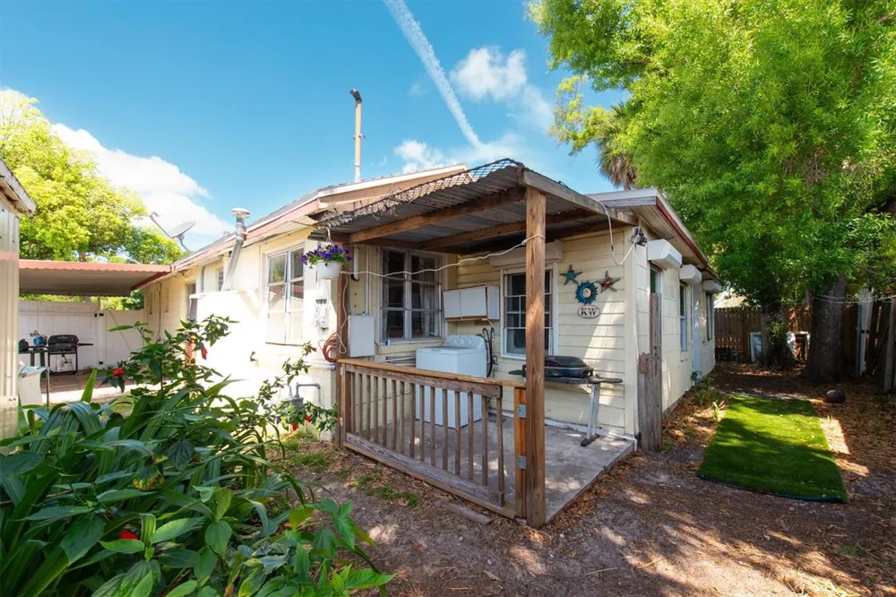 1846 51ST STREET S Gulfport, FL 33707
