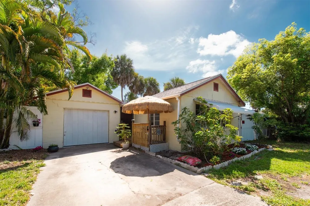 1846 51ST STREET S Gulfport, FL 33707