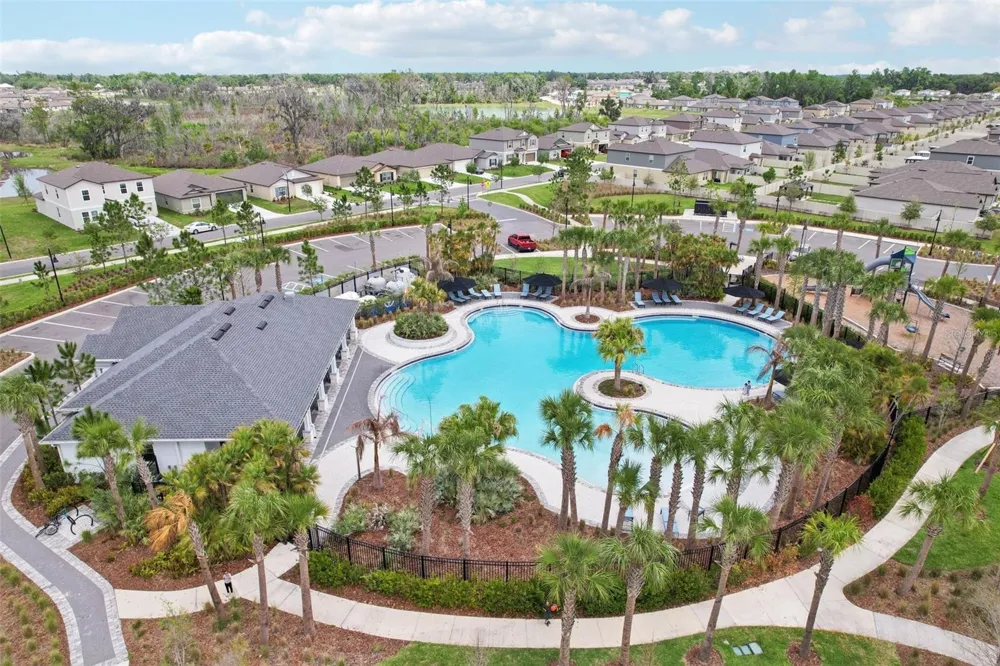 1804 TAHITIAN SUNRISE DRIVE Plant City, FL 33565