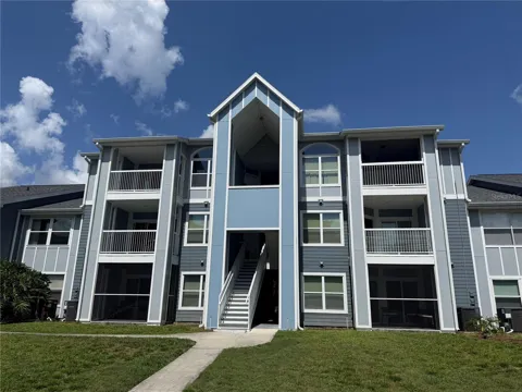 2592 GRASSY POINT DRIVE #112