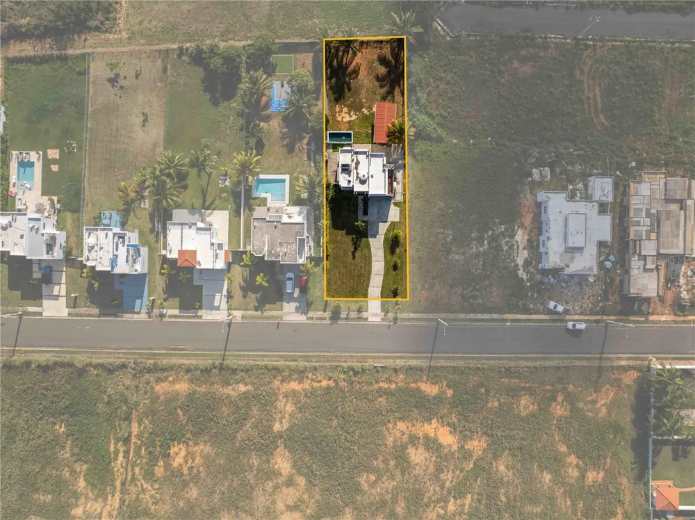 1893 AVENIDA MANUELA LAMELA ABREU Isabela, PR 00662