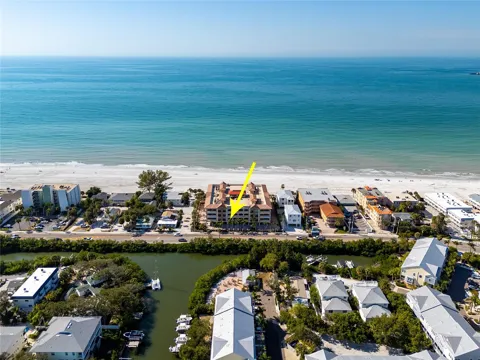 604 GULF BOULEVARD #207