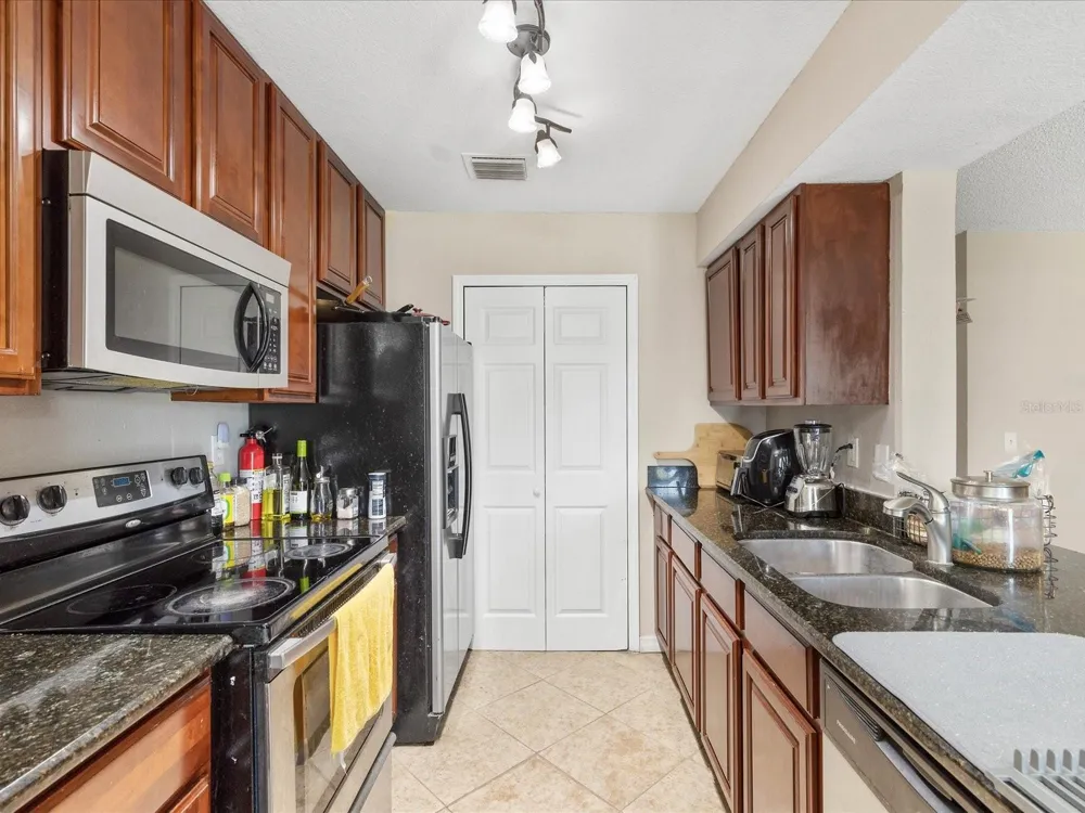 2550 ALAFAYA TRAIL #9201 Orlando, FL 32826