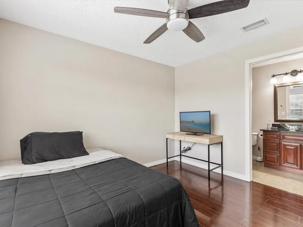 2550 ALAFAYA TRAIL #9201 Orlando, FL 32826