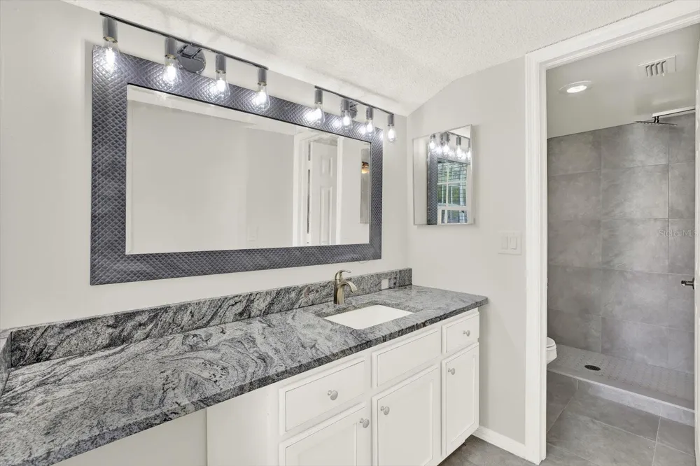 5844 RED CEDAR LANE Tampa, FL 33625