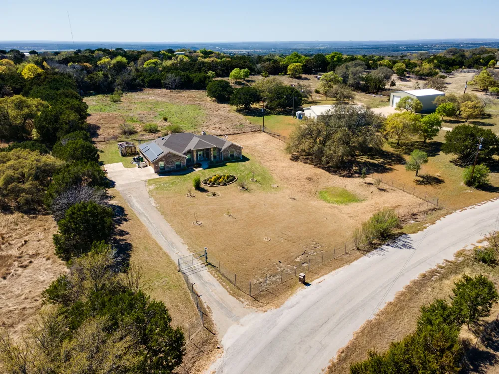 1467 County Road 4820 Kempner, TX 76539