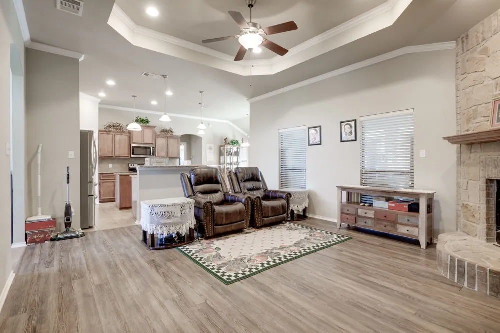 1467 County Road 4820 Kempner, TX 76539