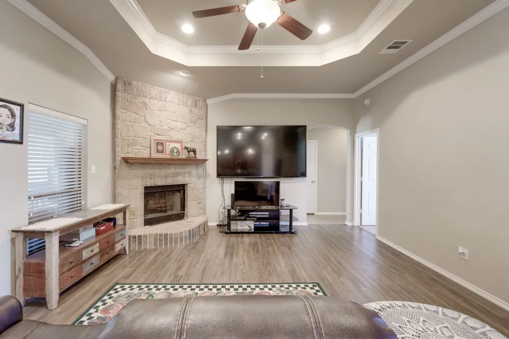 1467 County Road 4820 Kempner, TX 76539