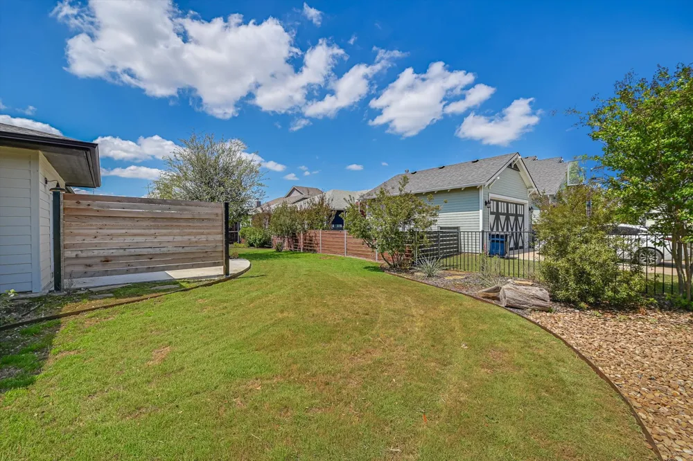100 Dax Drive Liberty Hill, TX 78642