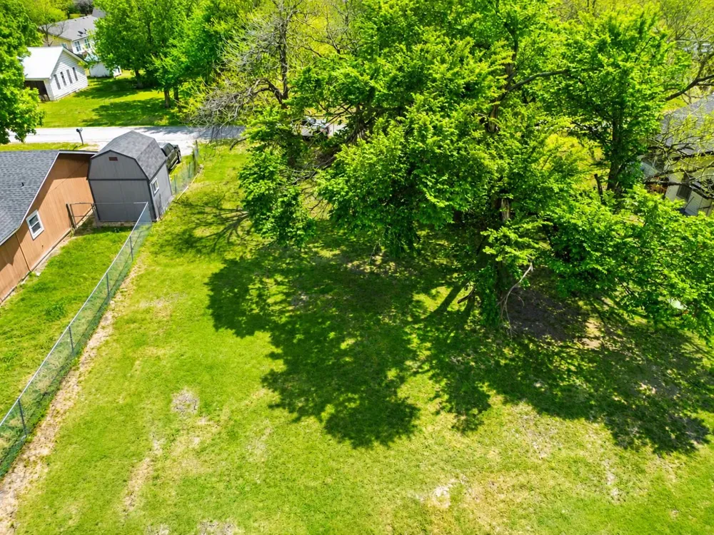 303 E Wolf Street Granger, TX 76530