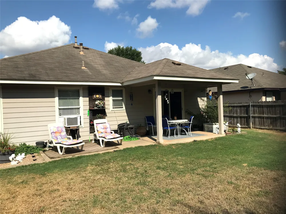 309 Nicole Way Bastrop, TX 78602