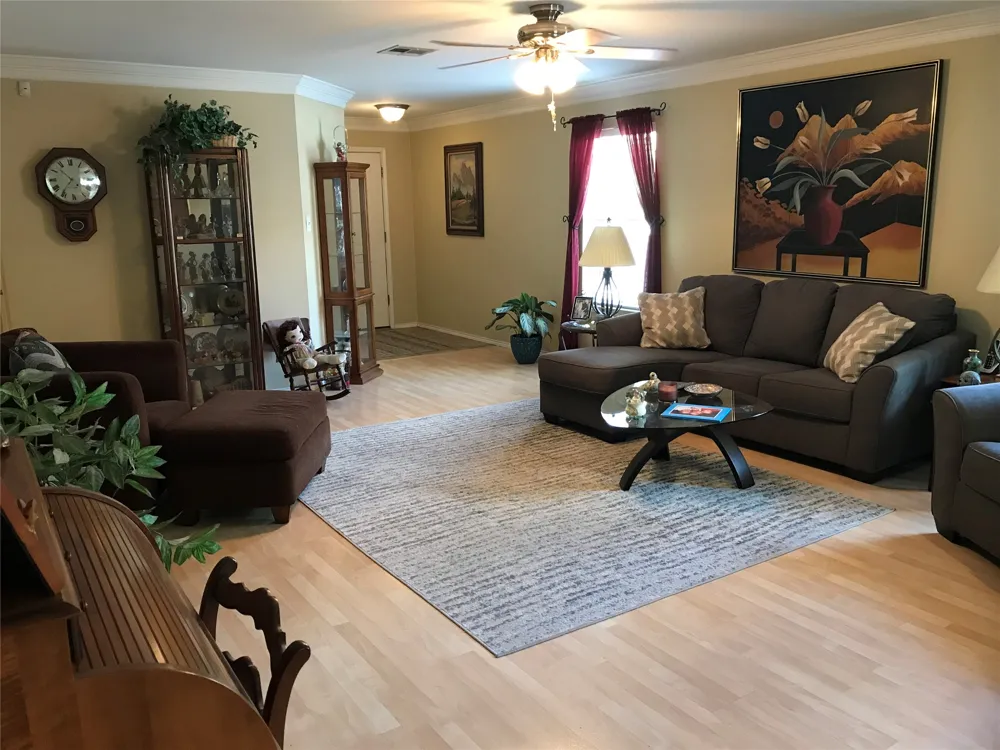 309 Nicole Way Bastrop, TX 78602
