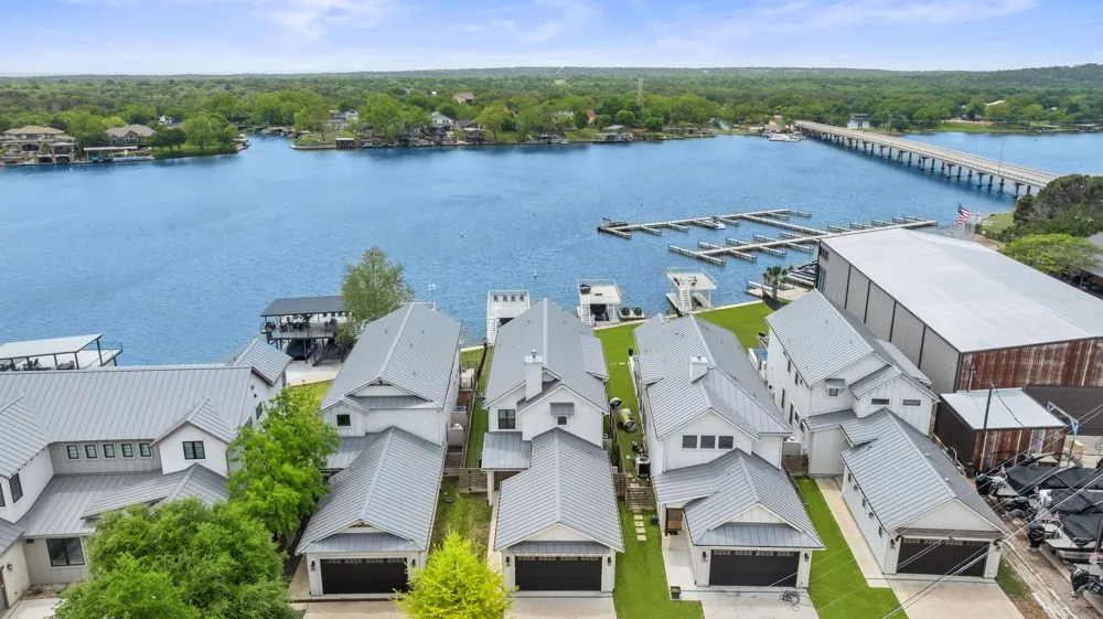 1324 Euel Moore Drive Kingsland, TX 78639