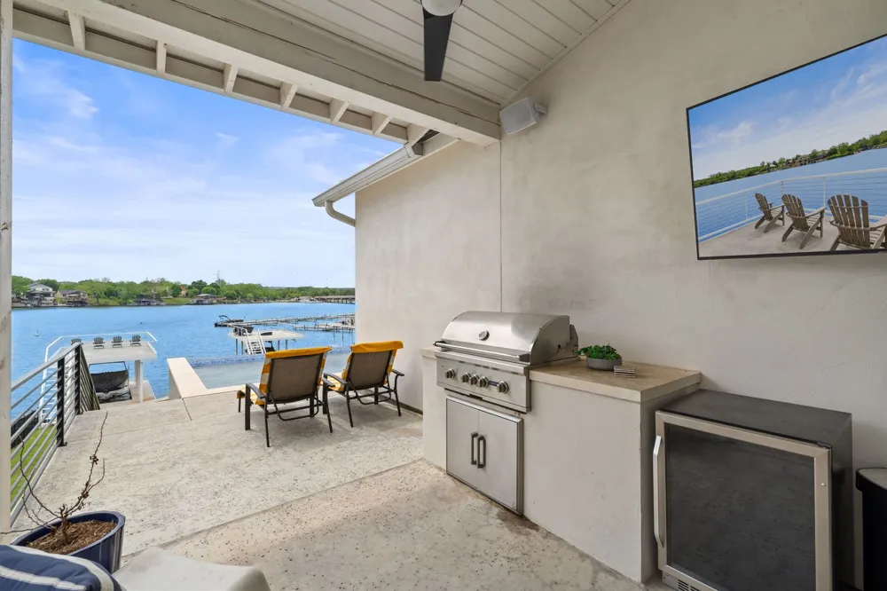 1324 Euel Moore Drive Kingsland, TX 78639